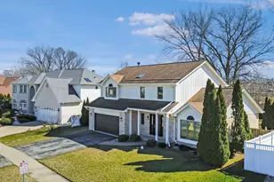 4933 Meadow Lake Dr, Richton Park, IL 60471 - Photo 3