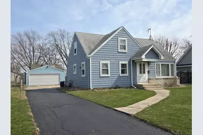 829 N Roy Avenue, Melrose Park, IL 60164 - Photo 1