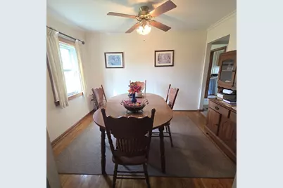 829 N Roy Avenue, Melrose Park, IL 60164 - Photo 5