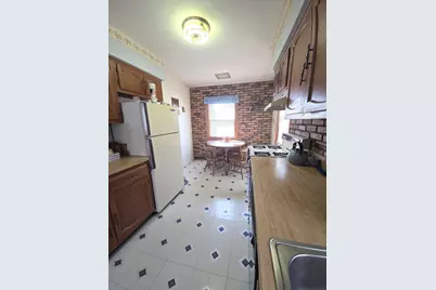 829 N Roy Avenue, Melrose Park, IL 60164 - Photo 3