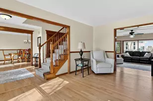 3700 Charlemaine Dr, Aurora, IL 60504 - Photo 13