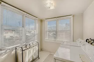 3333 S Emerald Ave, Chicago, IL 60616 - Photo 25