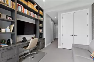 403 N Wabash Ave, Chicago, IL 60611 - Photo 15