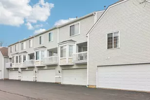 1870 Middlebury Dr, Aurora, IL 60503 - Photo 23