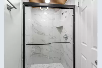 2086 Saint Johns Avenue #306, Highland Park, IL 60035 - Photo 15