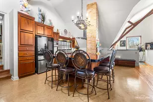 42W534 Empire Rd, Saint Charles, IL 60175 - Photo 13