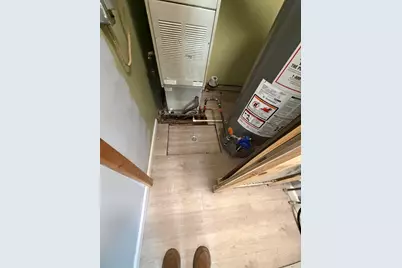 609 E Clay Street, Clifton, IL 61727 - Photo 45