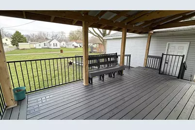 609 E Clay Street, Clifton, IL 61727 - Photo 13