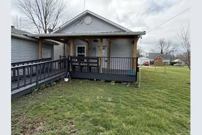 609 E Clay Street, Clifton, IL 61727 - Photo 11