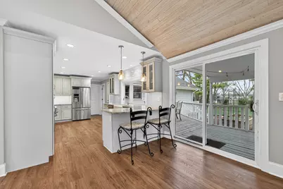 270 S Ott Avenue, Glen Ellyn, IL 60137 - Photo 9