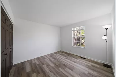 1670 College Green Drive, Elgin, IL 60123 - Photo 21