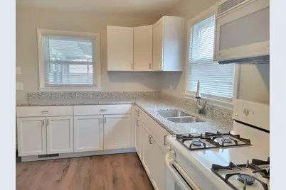 2810 186th Street, Lansing, IL 60438 - Photo 3