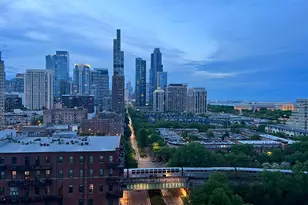 1600 S Indiana Ave, Chicago, IL 60616 - Photo 7