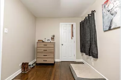 6825 S Rockwell Street, Chicago, IL 60629 - Photo 9