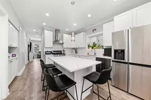 1832 S 55th Ct, Cicero, IL 60804 - Photo 9