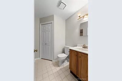 1095 Devonshire Avenue, Naperville, IL 60540 - Photo 31