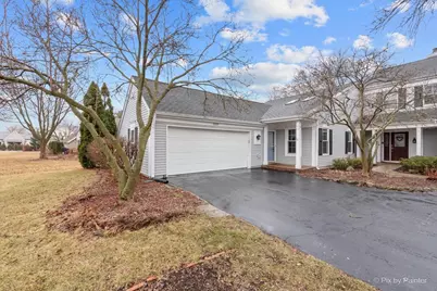 1095 Devonshire Avenue, Naperville, IL 60540 - Photo 1