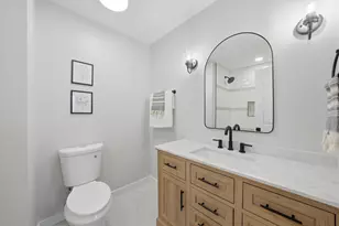 6S656 Avon Ct, Naperville, IL 60540 - Photo 19