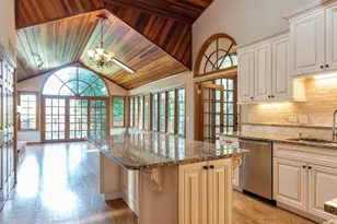 1551 Edgewood Rd, Lake Forest, IL 60045 - Photo 7