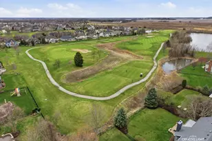 39W771 Benton Ln, Geneva, IL 60134 - Photo 35