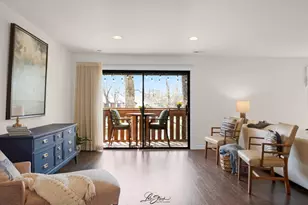 8137 Chestnut Dr, Palos Hills, IL 60465 - Photo 9