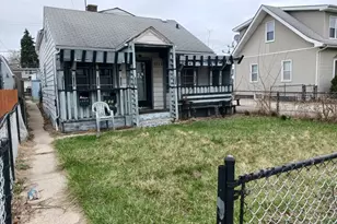 4924 S Lorel Ave, Chicago, IL 60638 - Photo 1