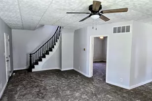 110 Duell St, Milmine, IL 61855 - Photo 15