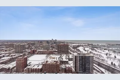 655 W Irving Park Road #3704, Chicago, IL 60613 - Photo 3