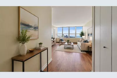 655 W Irving Park Road #3704, Chicago, IL 60613 - Photo 5