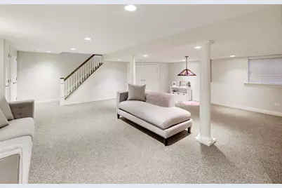 1317 W Grove Street, Arlington Heights, IL 60005 - Photo 39