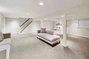 1317 W Grove St, Arlington Heights, IL 60005 - Photo 39