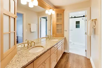 1317 W Grove Street, Arlington Heights, IL 60005 - Photo 25