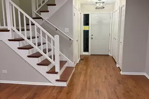 1260 Briarwood Ln, Libertyville, IL 60048 - Photo 3