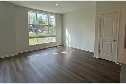 347 Summit Circle, Lombard, IL 60148 - Photo 5