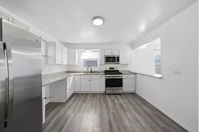 349 Woodland Drive, Grayslake, IL 60030 - Photo 11