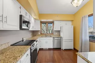 4828 6th Ave Dr, Moline, IL 61265 - Photo 9