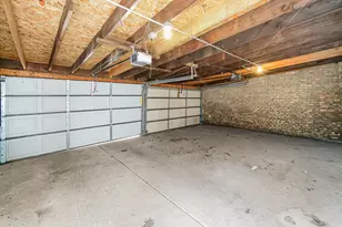 7828 S Winchester Ave, Chicago, IL 60620 - Photo 11