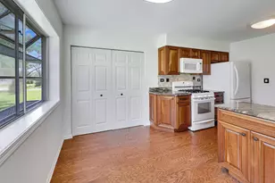 927 Kilkenny Dr, Wheaton, IL 60189 - Photo 5