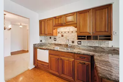 927 Kilkenny Drive #A, Wheaton, IL 60189 - Photo 3