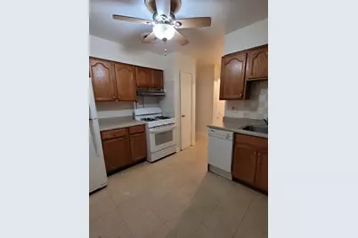 4643 Church Street #C, Skokie, IL 60076 - Photo 7