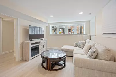 5219 W Deming Place #G, Chicago, IL 60639 - Photo 7