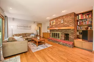 1196 Nottingham Ln, Elgin, IL 60120 - Photo 21
