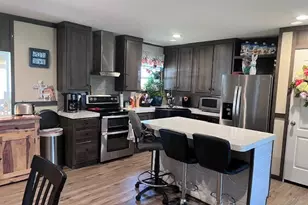 344 Seba St, Hurst, IL 62949 - Photo 5