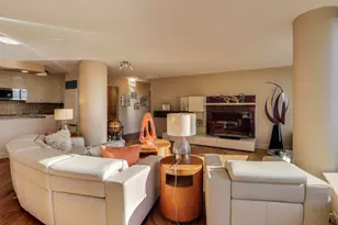 155 N Harbor Dr, Chicago, IL 60601 - Photo 13