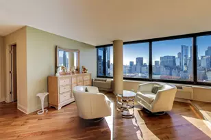 155 N Harbor Dr, Chicago, IL 60601 - Photo 39