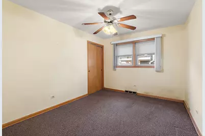 6421 S Knox Avenue, Chicago, IL 60629 - Photo 13