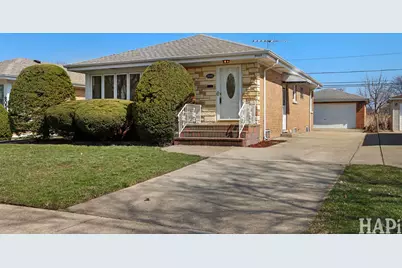 8049 N Overhill Avenue, Niles, IL 60714 - Photo 1