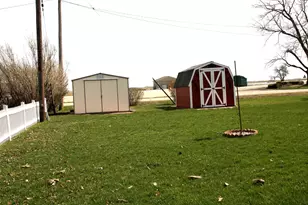 321 E Elm St, Piper City, IL 60959 - Photo 23