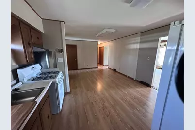 321 E Elm Street, Piper City, IL 60959 - Photo 5