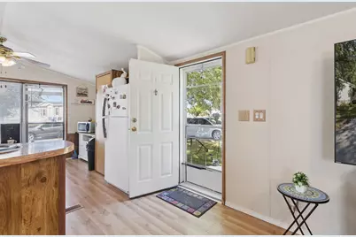 579 Park Avenue, Belvidere, IL 61008 - Photo 7